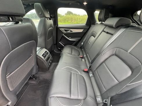 Used 2024 Jaguar F-PACE R-Dynamic S AWD/4WD image 30