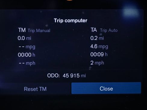 Used 2024 Volvo XC90 B6 Plus w/ Protection Package Premier image 14