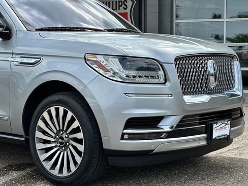 Used 2020 Lincoln Navigator L Reserve w/ Luxury Package AWD/4WD image 48
