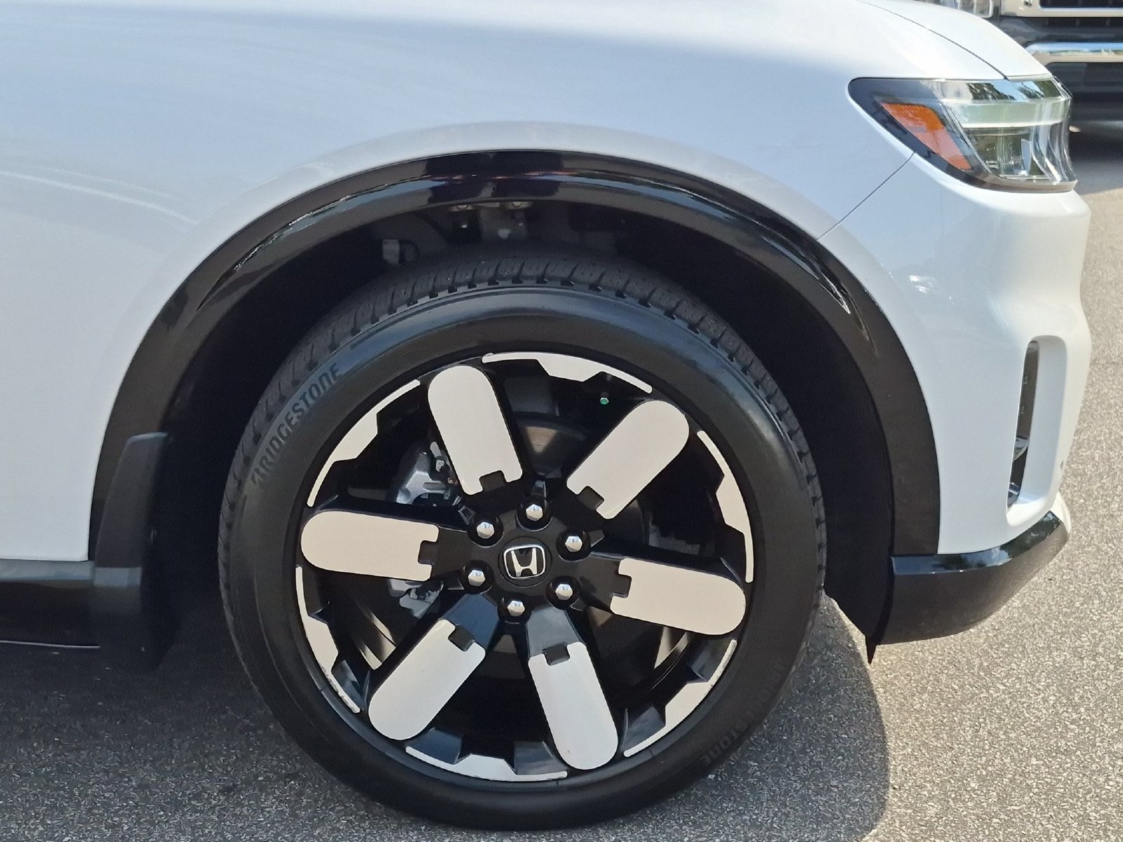 Used 2024 Honda Prologue Elite image 10