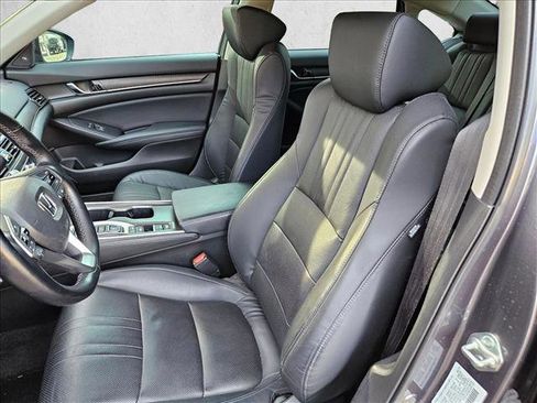 Used 2018 Honda Accord EX-L image 19