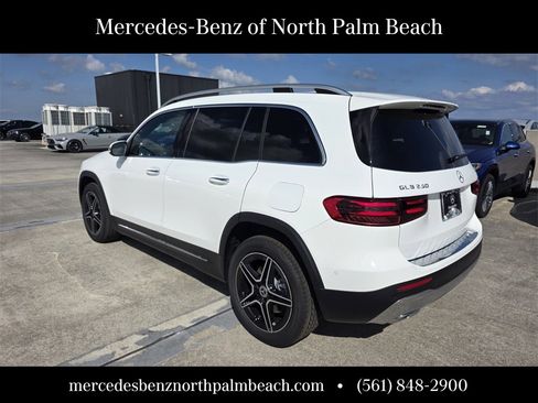 New 2026 Mercedes-Benz GLB 250 image 4