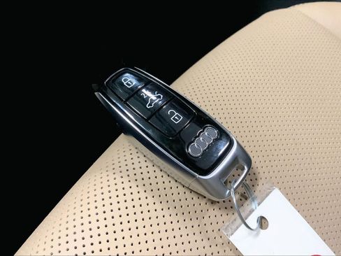 New 2025 Audi Q7 3.0T Premium Plus image 20