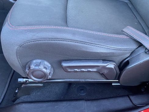 Used 2022 Jeep Wrangler Unlimited Rubicon w/ LED Lighting Group image 32