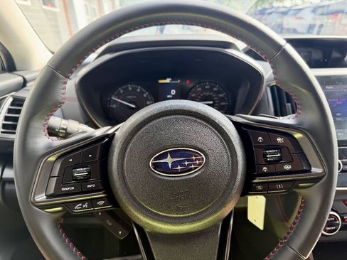 Used 2023 Subaru Crosstrek 2.0i Premium w/ Special Edition AWD/4WD image 32