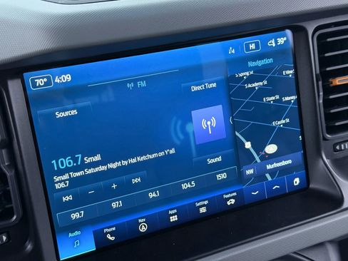 Used 2022 Ford Bronco Badlands image 44