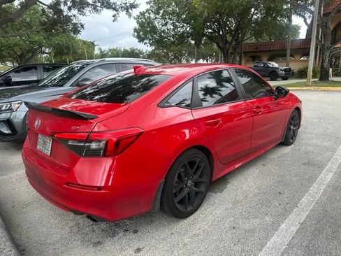 Used 2024 Honda Civic Si image 3