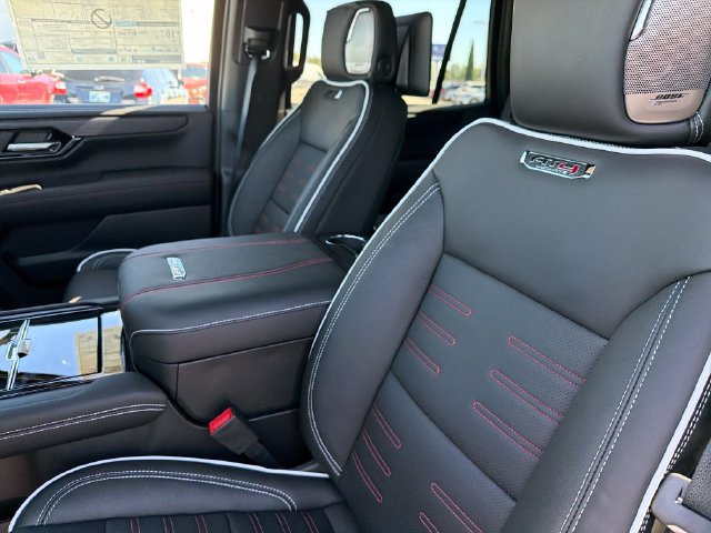 New 2026 GMC Yukon AT4 Ultimate AWD/4WD image 17