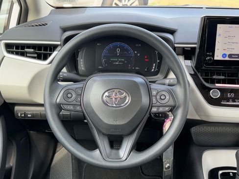 Used 2026 Toyota Corolla LE image 14