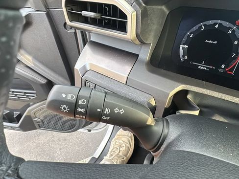 Used 2025 Toyota 4Runner TRD Sport Premium AWD/4WD image 17