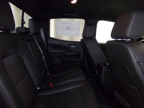 New 2025 GMC Canyon Elevation w/ Convenience Package image 10