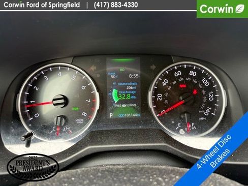 Used 2022 Toyota RAV4 XLE FWD image 9