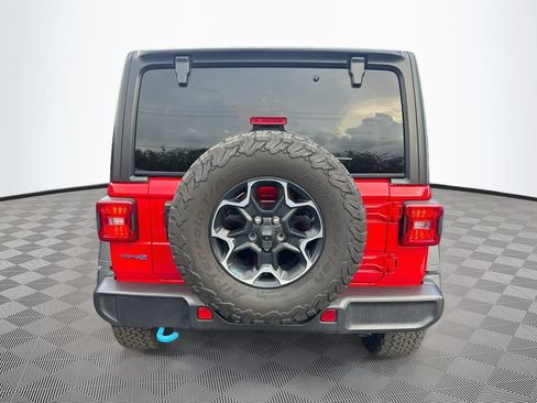 Used 2023 Jeep Wrangler Unlimited Rubicon 4xe w/ Cold Weather Group AWD/4WD image 7