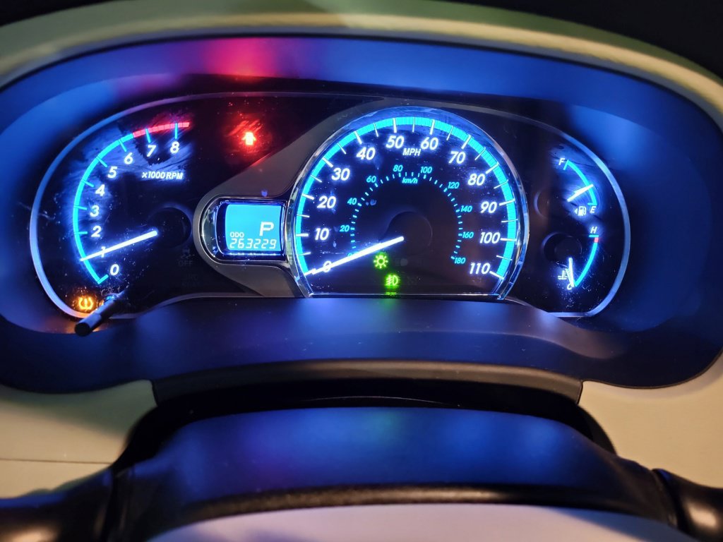 Used 2013 Toyota Sienna XLE FWD image 10