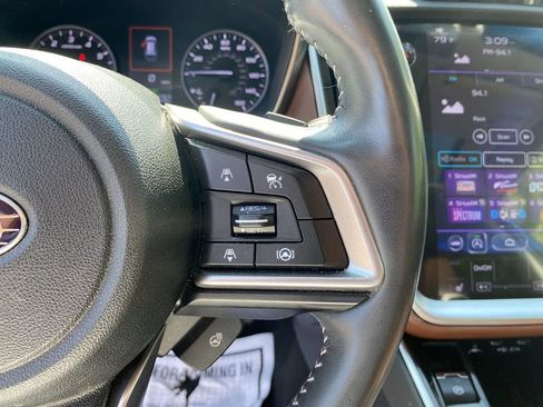 Used 2022 Subaru Outback Touring image 17