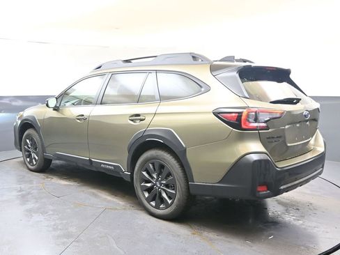 Certified 2025 Subaru Outback Onyx Edition image 3