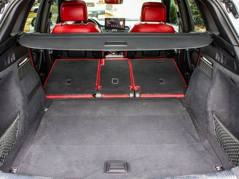 Used 2022 Audi SQ5 Premium Plus w/ Premium Plus Package image 46