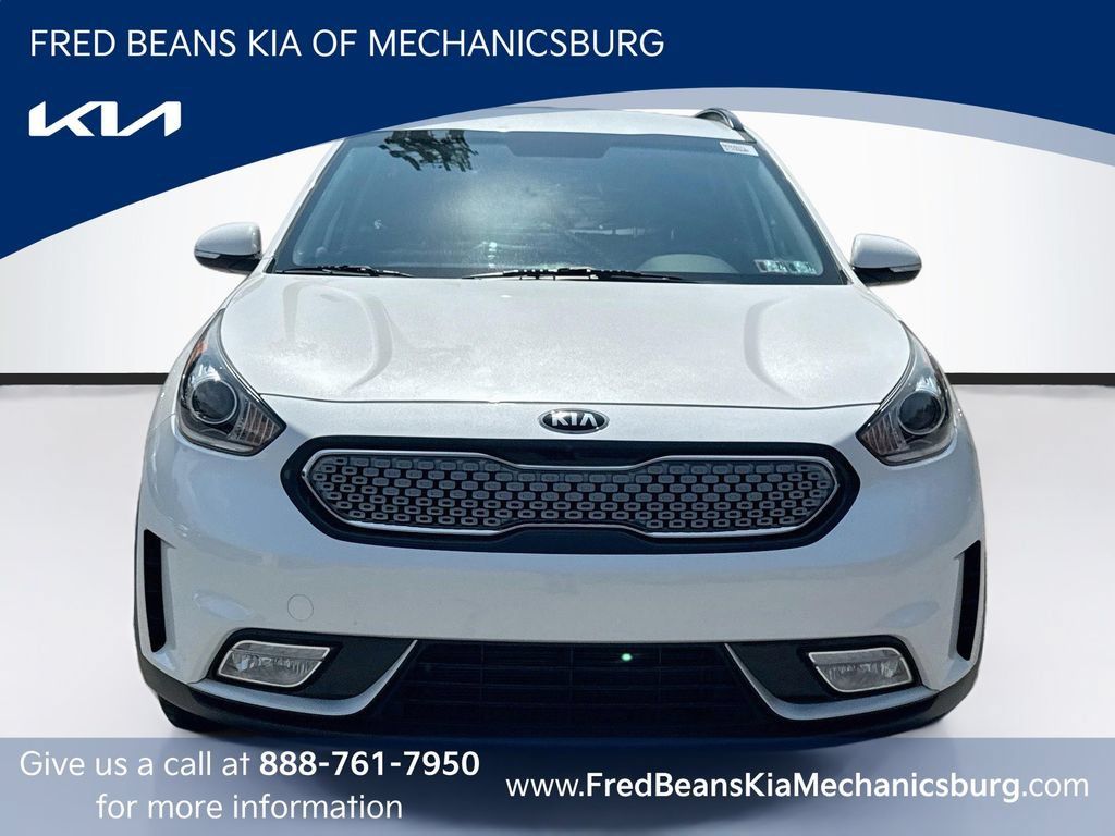 Used 2017 Kia Niro FWD image 2