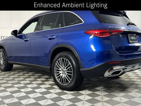 Certified 2025 Mercedes-Benz GLC 300 4MATIC image 9