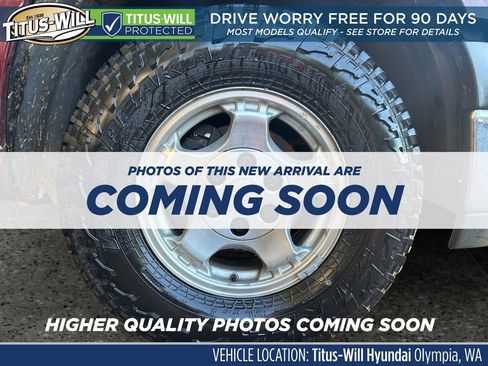 Used 2000 Chevrolet Silverado 1500 LS w/ Firm Ride Suspension Pkg image 4