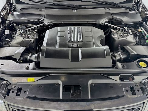 Used 2017 Land Rover Discovery HSE Luxury image 11