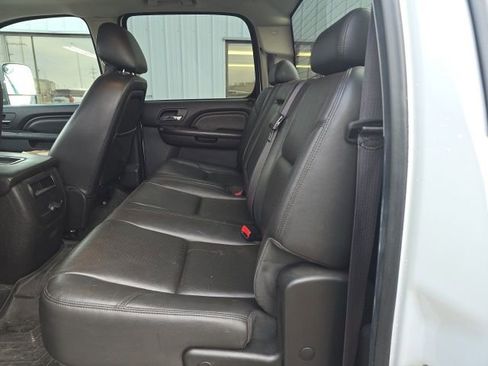 Used 2013 GMC Sierra 2500 Denali w/ Suspension Package, Off-Road image 12