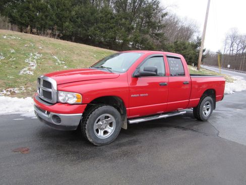Used 2004 Dodge Ram 1500 Truck SLT image 7