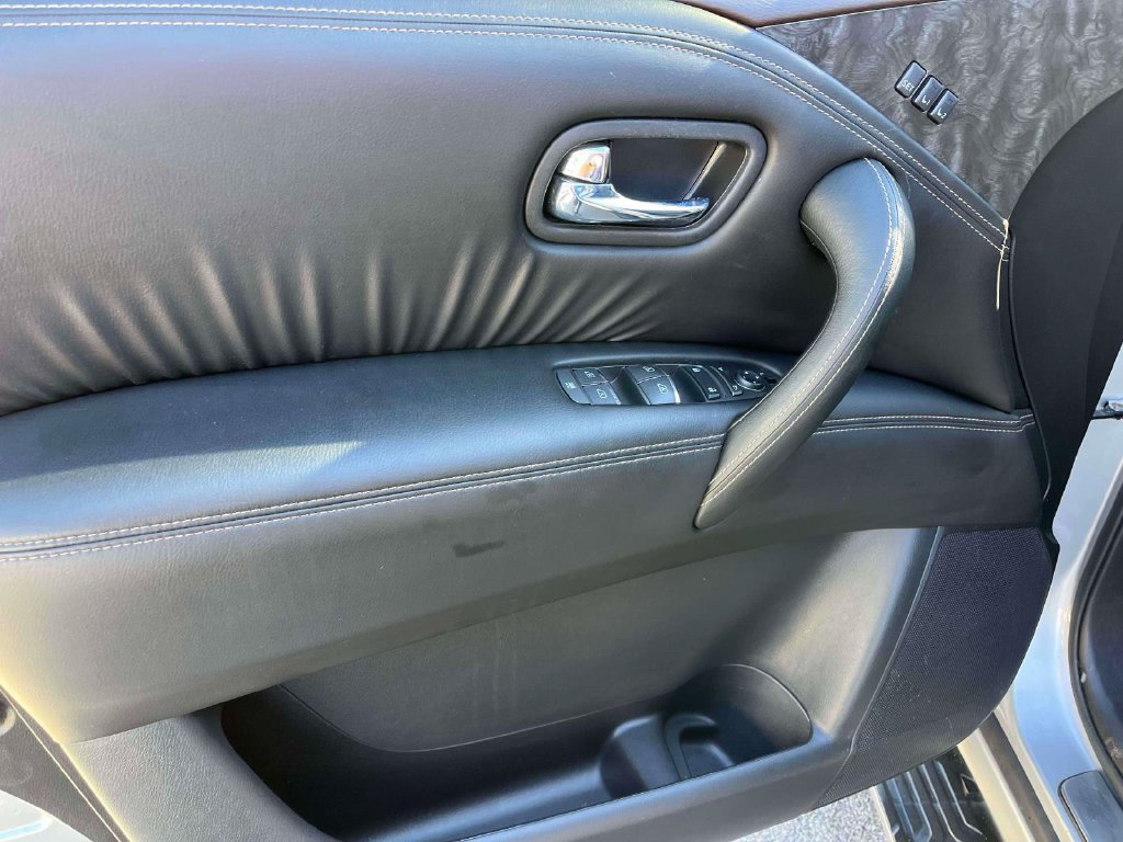 Used 2021 Nissan Armada Platinum w/ Captain's Chairs Package AWD/4WD image 15