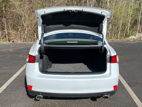 Used 2016 Lexus IS 300 AWD w/ F Sport Package image 24