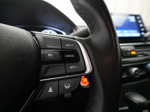 Certified 2022 Honda Accord Sport image 18