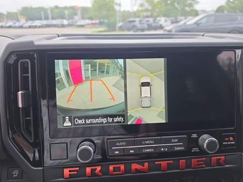 New 2026 Nissan Frontier PRO-4X w/ Pro-4x Convenience Package AWD/4WD image 24