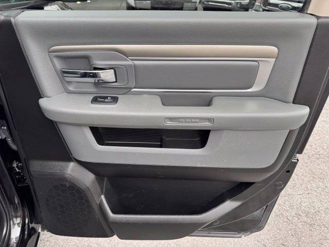 Used 2019 RAM 1500 Big Horn AWD/4WD image 18