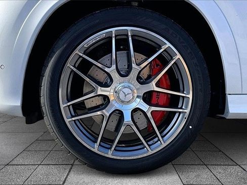 New 2026 Mercedes-Benz GLE 63 AMG S image 15