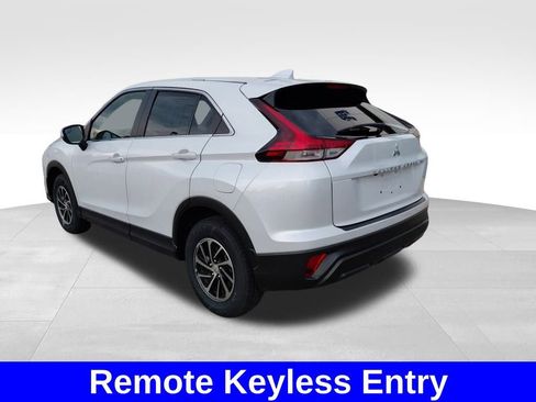 Used 2022 Mitsubishi Eclipse Cross ES image 5