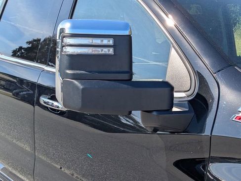 Used 2025 Chevrolet Silverado 1500 LTZ AWD/4WD image 10