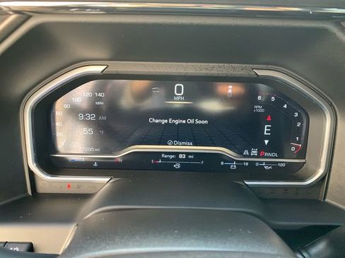 Used 2024 GMC Sierra 2500 AT4 w/ Technology Package image 20