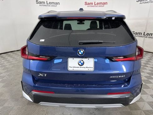Used 2025 BMW X1 xDrive28i w/ Technology Package image 19