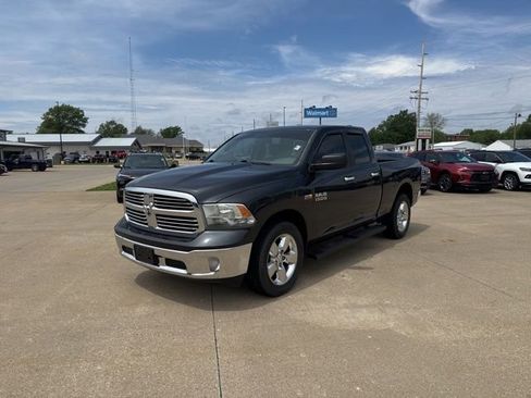 Used 2015 RAM 1500 Big Horn AWD/4WD image 3