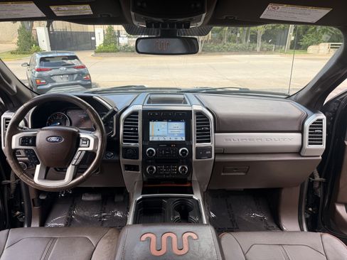 Used 2017 Ford F350 King Ranch w/ FX4 Off-Road Package image 15