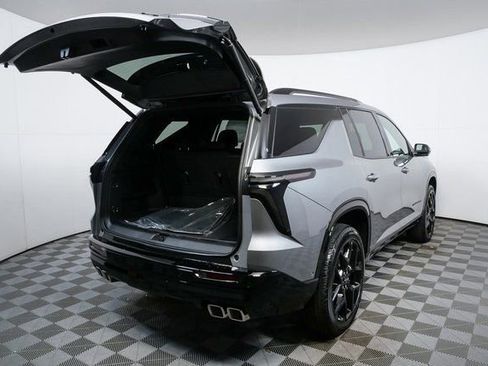 New 2026 Chevrolet Traverse RS w/ LPO, Floor Liner Package image 27