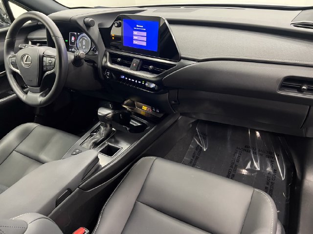 Certified 2023 Lexus UX 250h FWD w/ Accessory Package (Z2) image 12