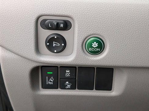 Used 2018 Honda Pilot EX-L image 23