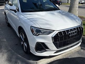 Used 2020 Audi Q3 2.0T Premium Plus w/ Premium Plus Package video 1