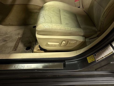 Used 2013 Lexus ES 350 w/ Luxury Pkg FWD image 23