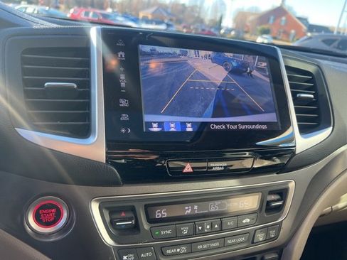 Certified 2017 Honda Pilot EX-L image 18