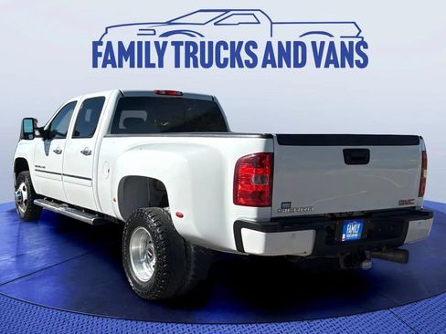 Used 2014 GMC Sierra 3500 Denali AWD/4WD image 3
