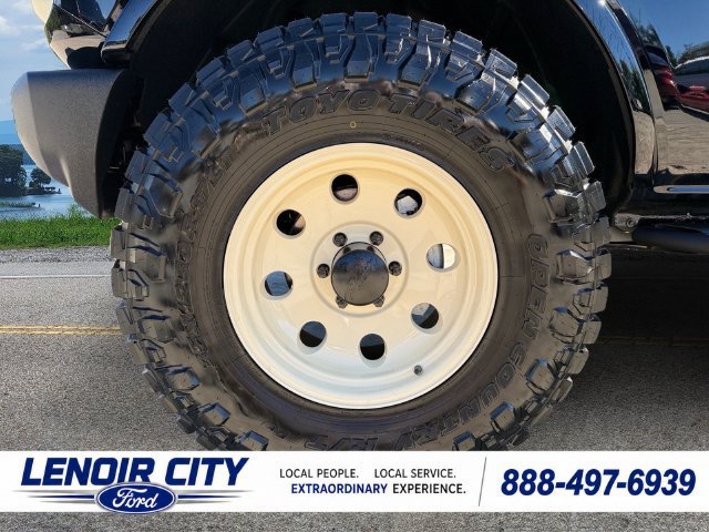 New 2026 Ford Bronco Outer Banks AWD/4WD image 8