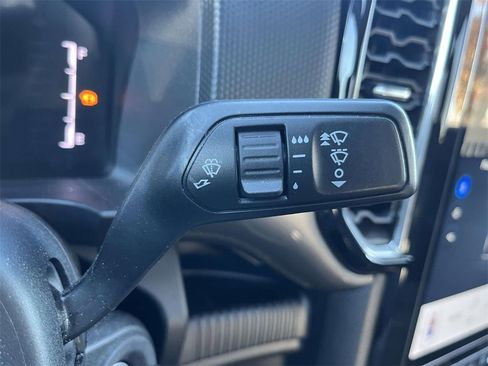 Used 2024 Ford Ranger XLT image 30