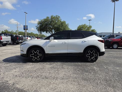 Used 2023 Chevrolet Blazer RS FWD image 9