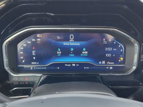 Used 2025 Chevrolet Silverado 1500 LT image 18